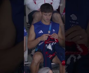 Tom Daley knitting at #Paris2024 will always be a mood!🙂‍↕️