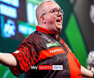 Ally Pally goes “BUNTING MENTAL” for Stephen Bunting’s walk-on 🤩