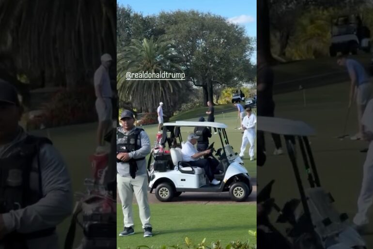 President Donald Trump playing golf today at Trump International Golf Club Palm Beach! #donaldtrump