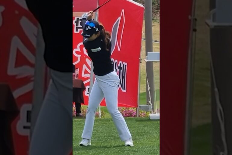 아마추어는 안하는.웨글의 중요성을 반복적으로 보여주는 김재희프로 #KOREA#GOLF#KLPGA#미녀#Beauty#골퍼#golfshorts#골프쇼츠#골프#swing#스윙_여행사랑