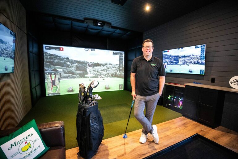 Manitoba premium simulator company real slice of Golf Haven – Winnipeg Free Press