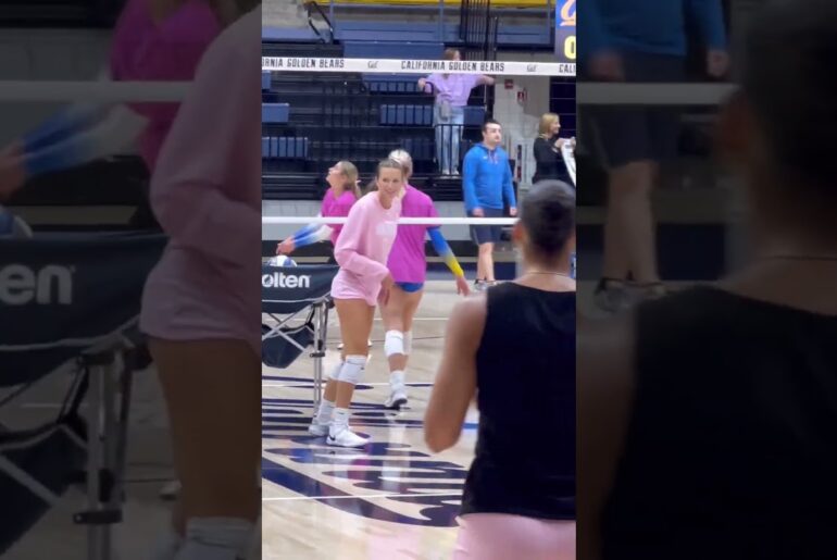 #volleyball  #fyp #waitforit #womensvolleyball