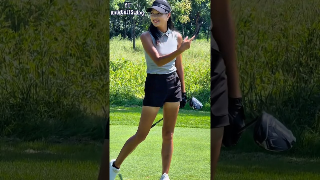 beauty and swing #golf #golfswing  #golfgirls