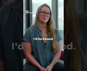 Ronda Rousey on getting boo'ed in UFC😳