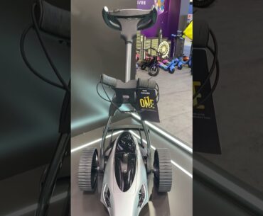 #f1 meets the golf course with the new Navee Eagle F1X golf trolley