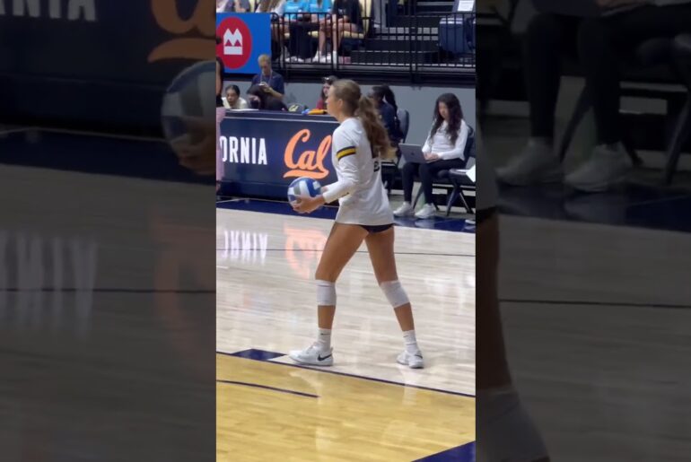 #volleyball  #fyp #waitforit #womensvolleyball