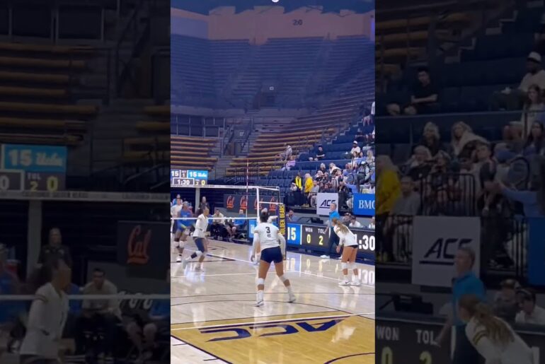 #volleyball  #fyp #waitforit #womensvolleyball