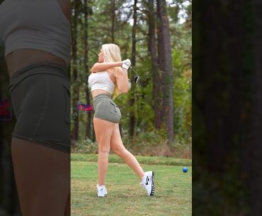 Amazing Golf Swing you need to see | Golf Girl awesome swing | Golf shorts | Kaelee Rene