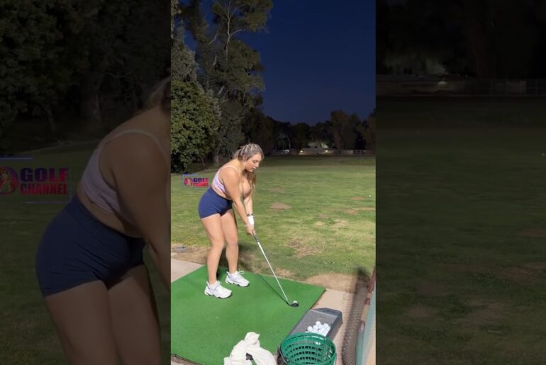 Amazing Golf Swing you need to see | Golf Girl awesome swing | Golf shorts | Lexis Deanna