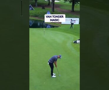INCREDIBLE Putt! 😮‍💨