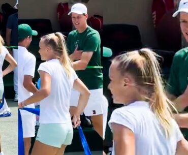 Sinner's Reaction When Stunning Sramkova Came to Train Next to Him | Wimbledon 2025