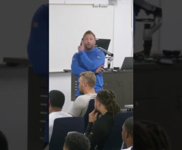 Coach McVay breaking down Davante Adams tape... 👀
