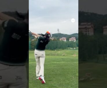 탑에서의 여유가 스윙을 완성한다! 😍 | KLPGA 현세린(Serin Hyun) #응원릴레이 #현세린2026 @hy_un____|