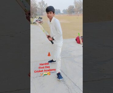 Harshit First Day Cricket Academy 🏏🇮🇳🥰 #cricket #viral #trendingshorts #shorts #short #ytshorts #1m
