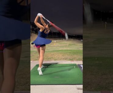 Amazing Golf Swing you need to see | Golf Girl awesome swing | Golf shorts | Kat Shee