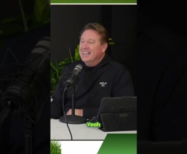 Chris Carter Meets Vijay Singh: The Gloves are OFF! (Literally)