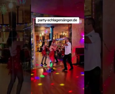 Discofox mit Daniel & Angela zu "Du bist der Wahnsinn" #danielundangela #discofox #tanzen #timberger