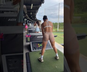 Amazing Golf Swing you need to see | Golf Girl awesome swing | Golf shorts | Hanna Miller