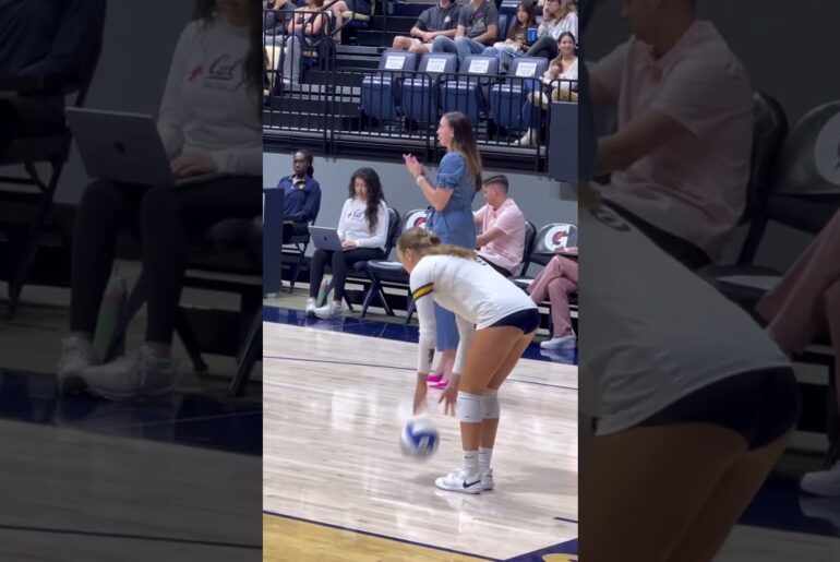 #volleyball  #fyp #waitforit #womensvolleyball