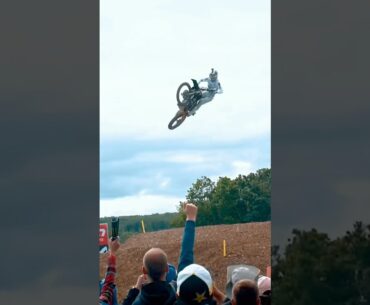 L’HISTOIRE DE CE SAUT EST FOLLE ! 😳🇫🇷