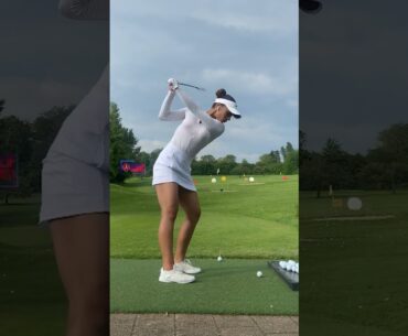 Amazing Golf Swing you need to see | Golf Girl awesome swing | Golf shorts | Michelle