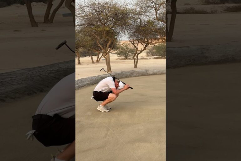 Playing a sand golf course is HARD 😅