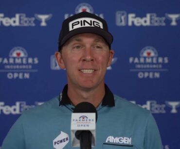 Justin Rose 'managed the game' and took a four-stroke lead at Torrey Pines.