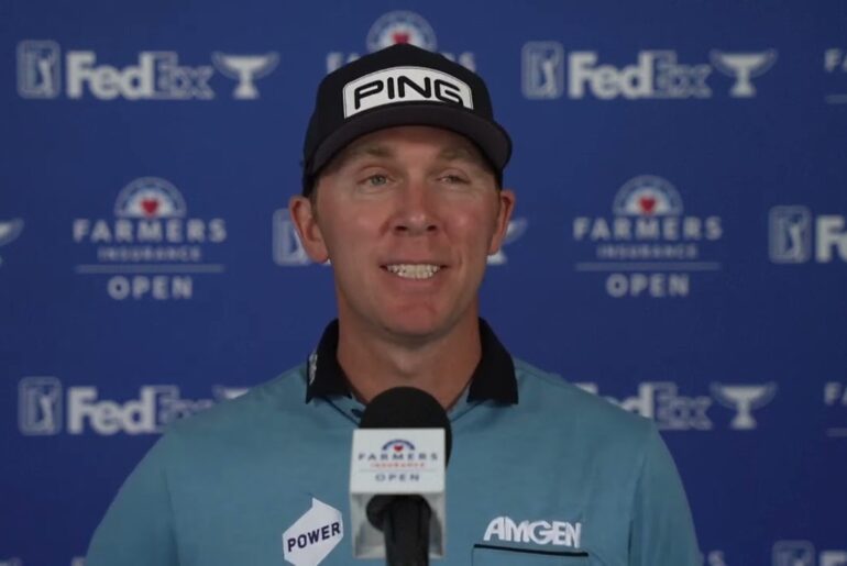 Justin Rose 'managed the game' and took a four-stroke lead at Torrey Pines.