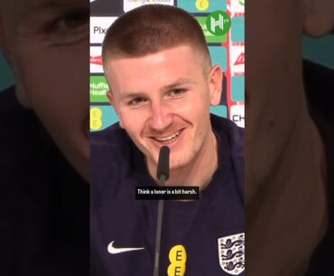 I’m NOT a loner! England’s Wharton brilliantly rejects dad’s claim 😂