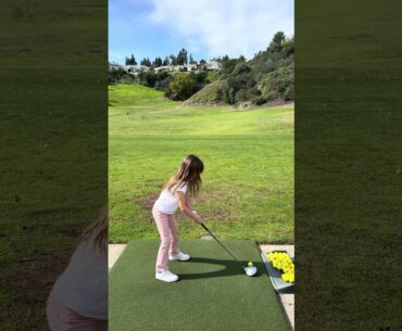 The Shot Everyone Says Not to Take… I Took It #takebackday #golfgirl #golfgear #golftechnique