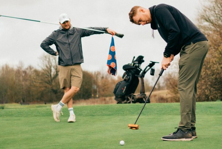 British golfer plays 652 courses in a year to set new record