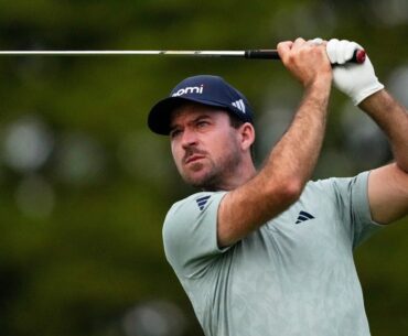 Defending champion Nick Taylor tied for Sony Open lead