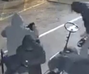 Golf buggies, knives, alcohol stolen from British golf club