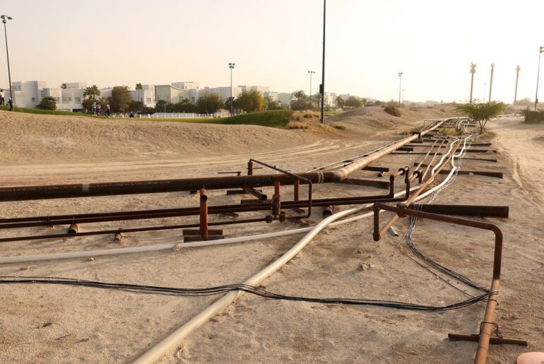 Above-ground oil pipelines a unique feature at Royal Golf Club Bahrain