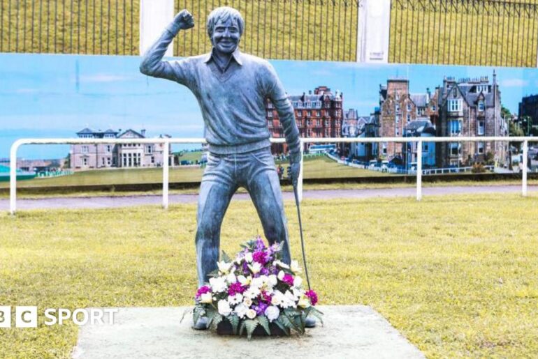 The Seve Ballestero staue in Pedrena, Spain