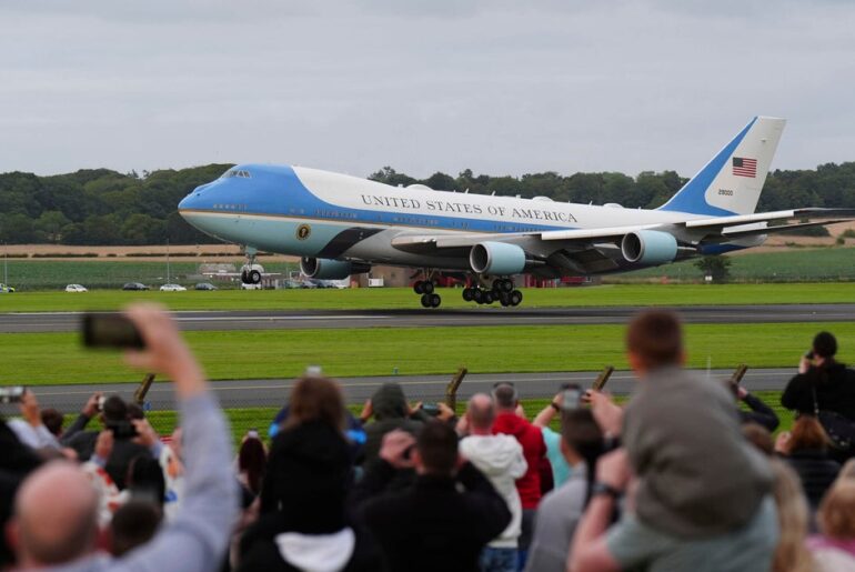 Trump mixes presidential and personal business on Scotland trip