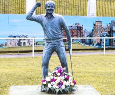 Statue of golf icon stolen as police launch investigation