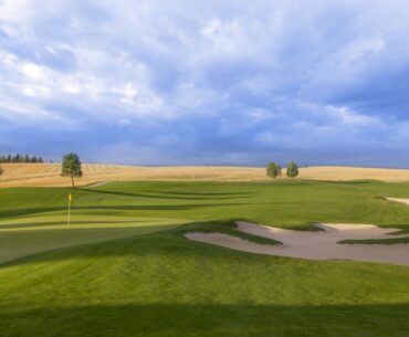 Circling Raven: Recognized by Golfweek, USA Today