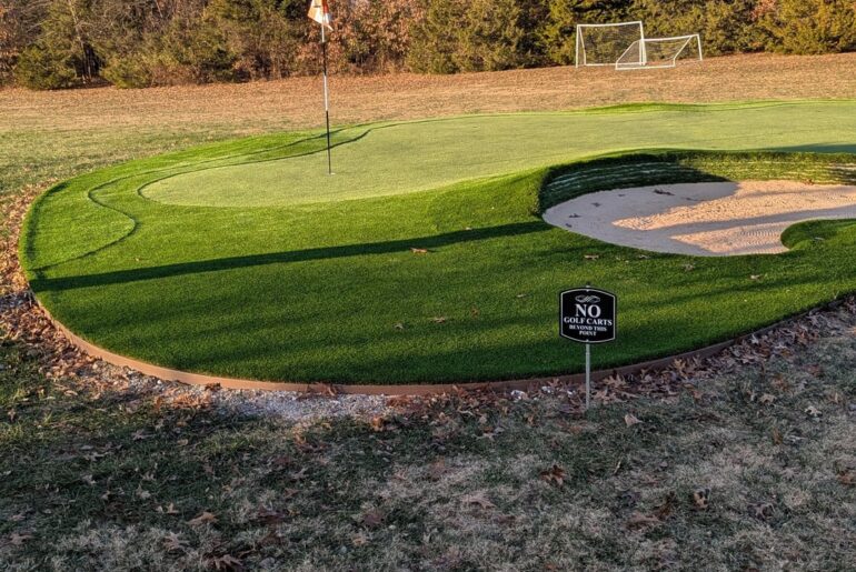 Artificial Turf golf green