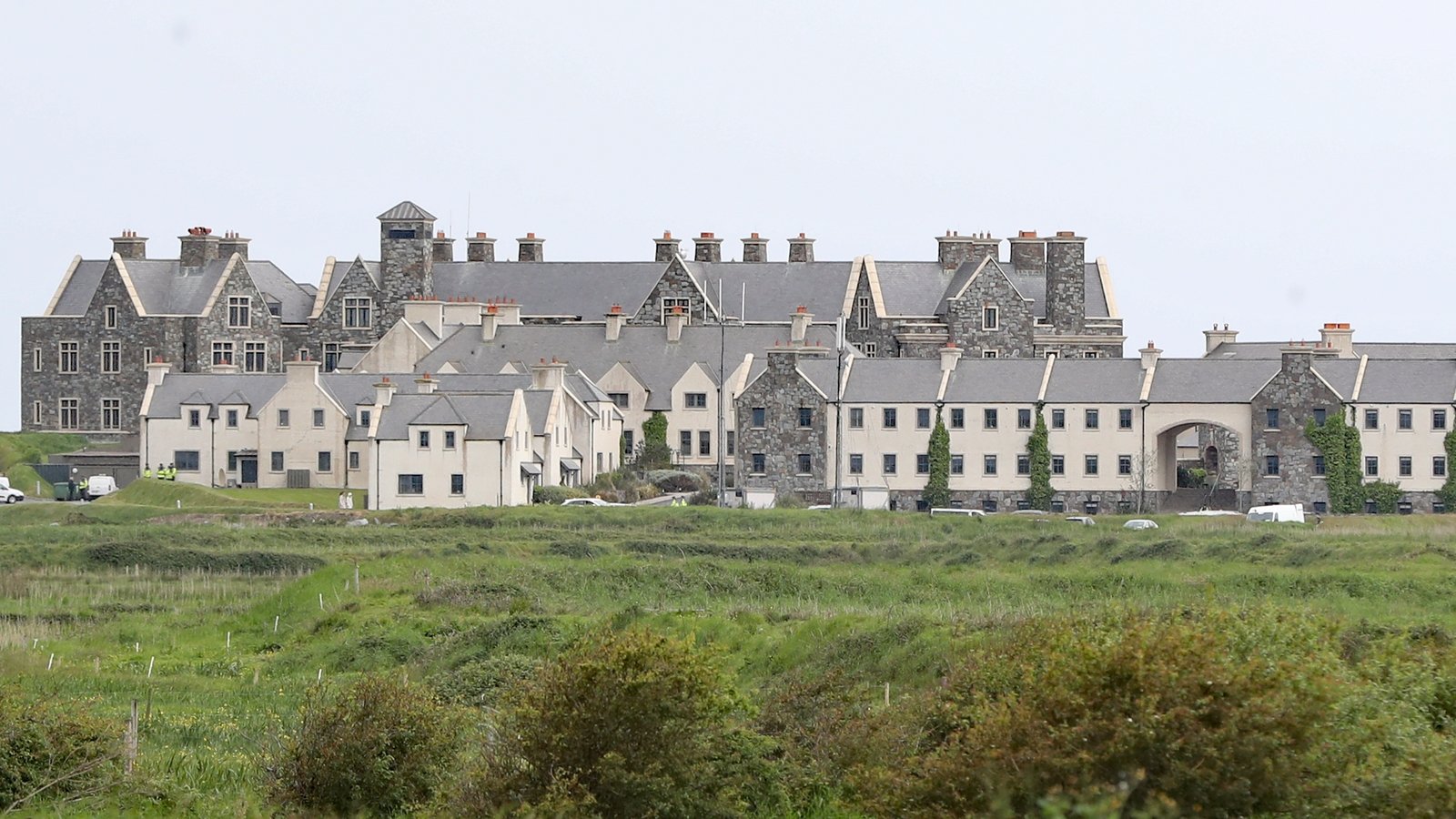 Plans approved for ballroom at Trump Doonbeg golf course Plans approved for ballroom at Trump Doonbeg golf course