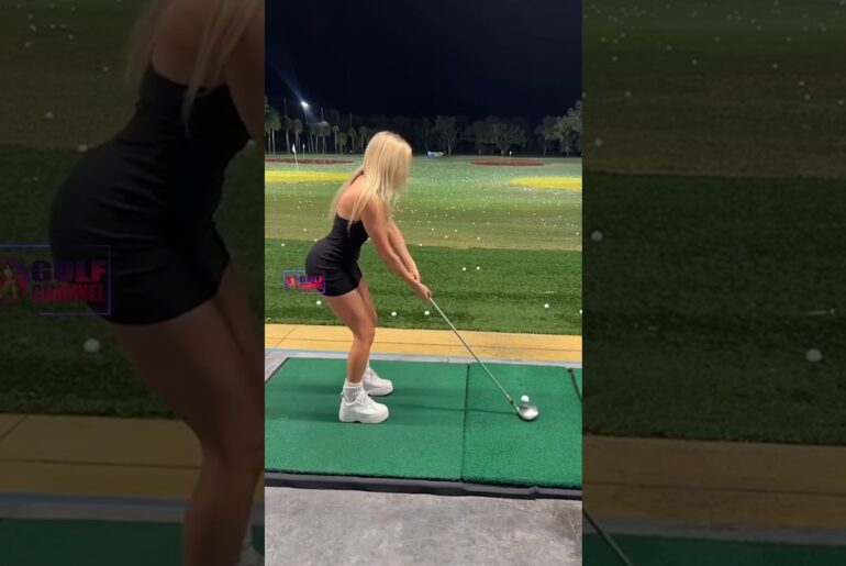 Amazing Golf Swing you need to see | Golf Girl awesome swing | Golf shorts | Amanda Kabdebo