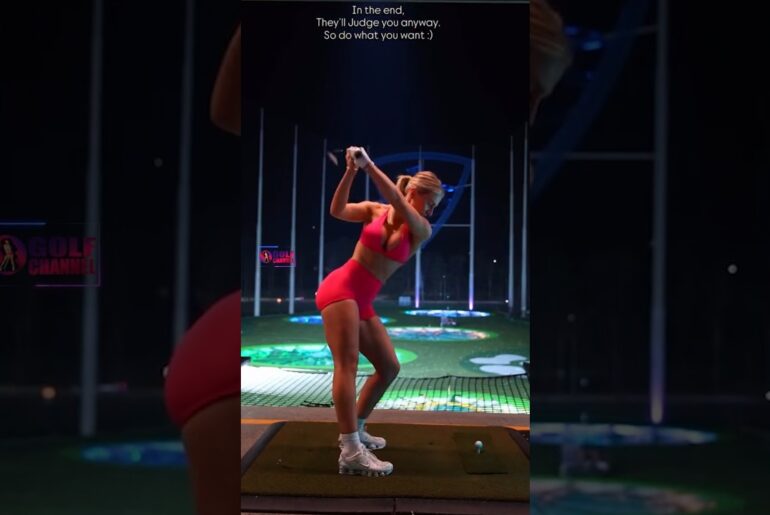 Amazing Golf Swing you need to see | Golf Girl awesome swing | Golf shorts | Antonia Harley