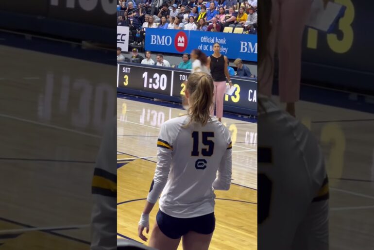 #volleyball  #fyp #waitforit #womensvolleyball