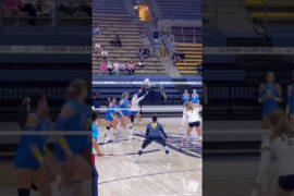 #volleyball  #fyp #waitforit #womensvolleyball