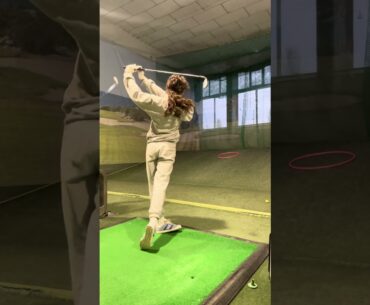 Day 10- girls vs boys vs PGA pro #golfswing #golf #golf #bettergolf #playbettergolf