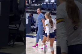 #volleyball  #fyp #waitforit #womensvolleyball