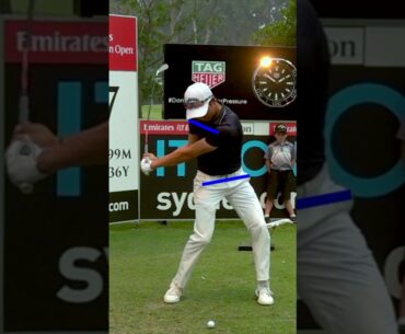 Separation (Golf Swing Slow Motion)