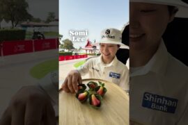 When in Thailand, try some Thai desserts 😋