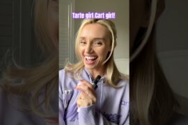 How cute! #tarte #cartgirl #golf #golfgirls #golfers #sports #makeup #prunboxing #haul #unboxing