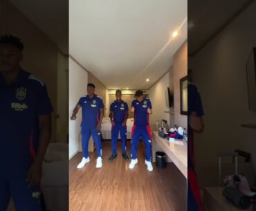 Lamine YAMAL, Nico WILLIAMS y Samu Omorodion ARRASAN con su BAILE viral I MARCA